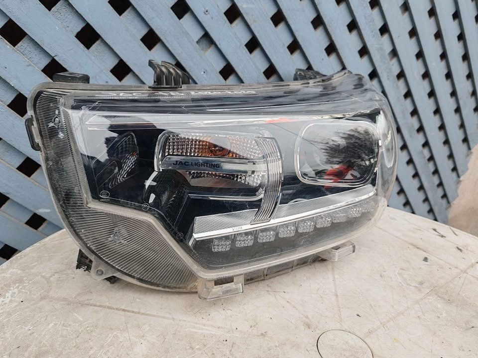 Óptico izquierdo JAC T8 Xenon 2020 - 2025 - Imagen 3