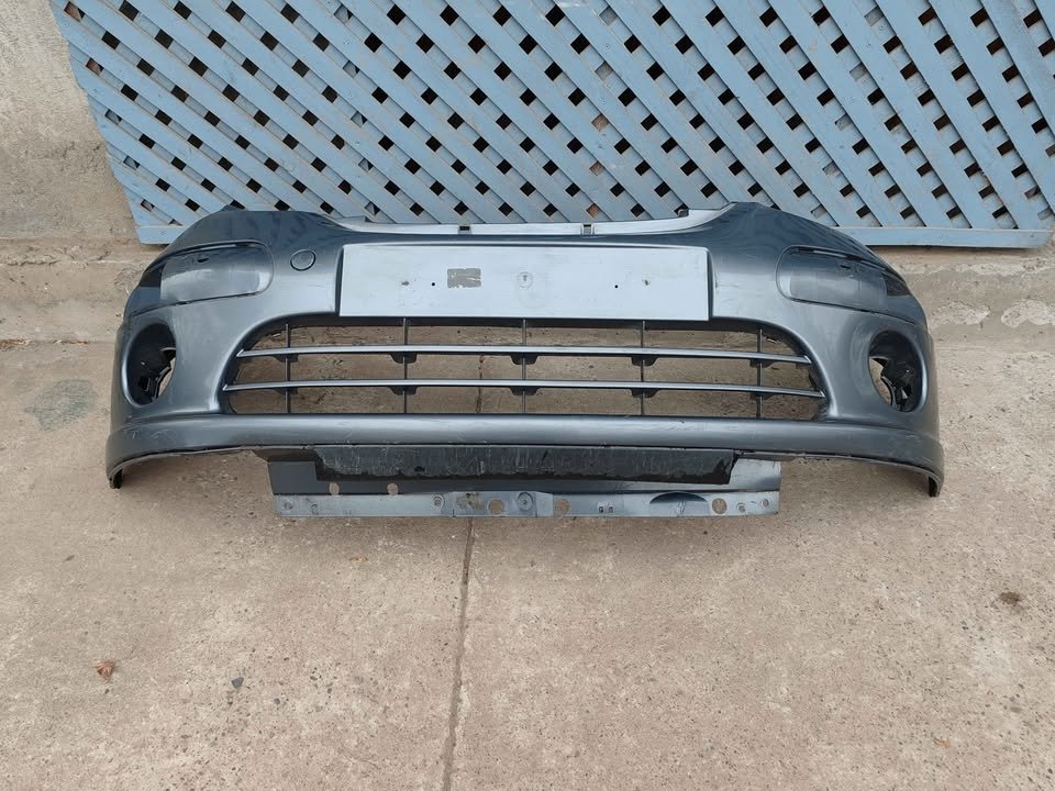 Parachoque delantero Citroen C3 2003 - 2006