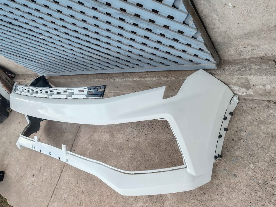 Parachoque delantero JAC JS4 2021 - 2025 - Imagen 4