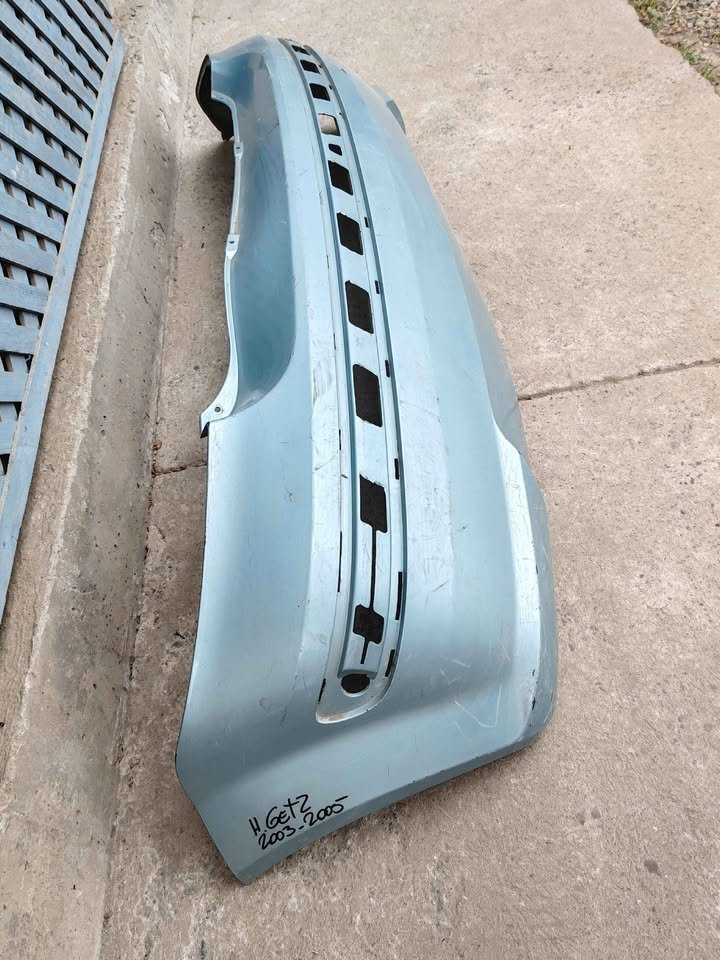 Parachoque trasero Hyundai Getz 2003 - 2005 - Imagen 3