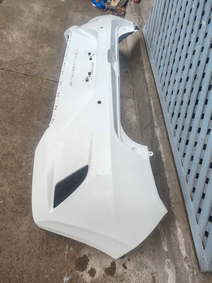 Parachoque trasero Hyundai Grand i10 HB 2022 - 2026 (III) - Imagen 4