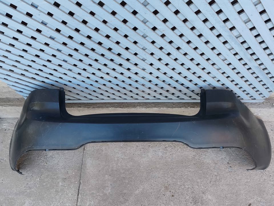 Parachoque trasero Kia Rio 4 2012 - 2016