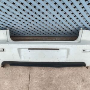 Parachoque trasero Mazda 3 sedan 2003 - 2006