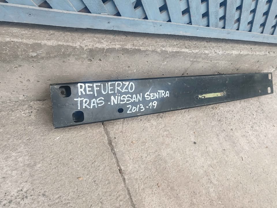 Refuerzo trasero Nissan Sentra 2013 - 2019 - Imagen 4
