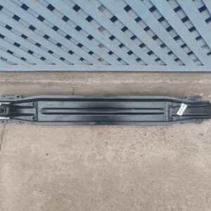 Refuerzo trasero volkswagen Golf MK7 2015 - 2020