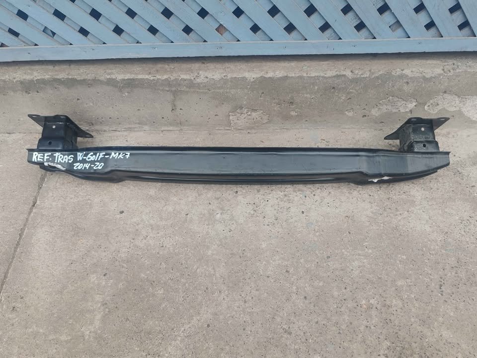 Refuerzo trasero volkswagen Golf MK7 2015 - 2020 - Imagen 5