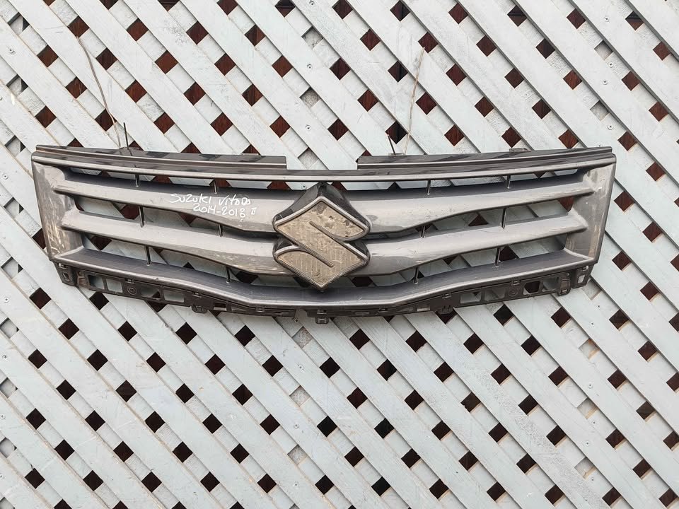 Máscara Suzuki Vitara 2014 - 2017