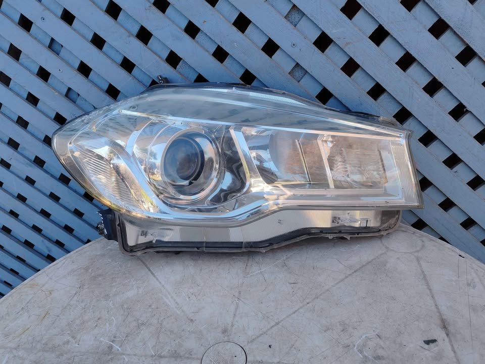 Óptico derecho Suzuki Sx4 Cross 2017 - 2020 (I)