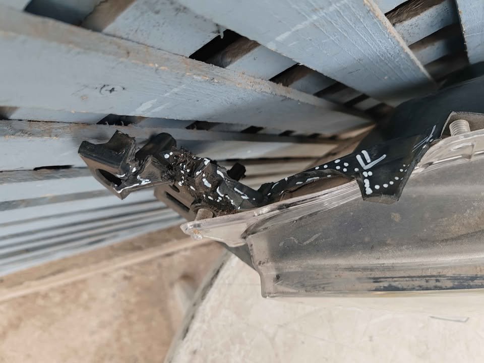 Óptico izquierdo Mazda 3 2014 - 2016 - Imagen 4