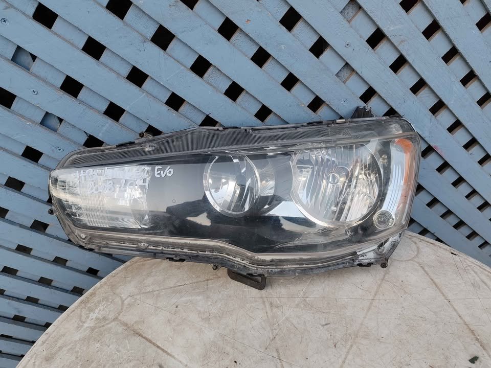 Óptico izquierdo Mitsubishi Lancer Evo 2008 - 2014