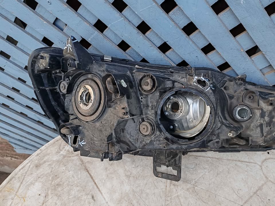Óptico izquierdo Mitsubishi Lancer Evo 2008 - 2014 - Imagen 6