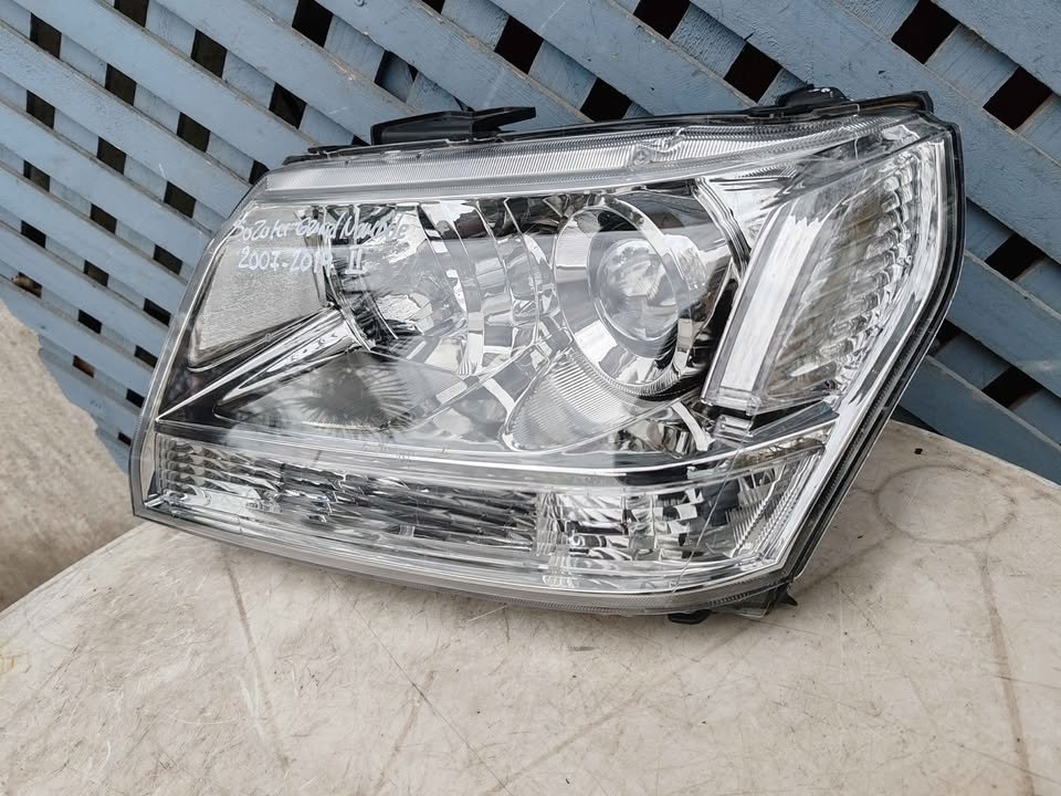 Óptico izquierdo Suzuki Grand Nomade 2007 - 2019 (II) - Imagen 3
