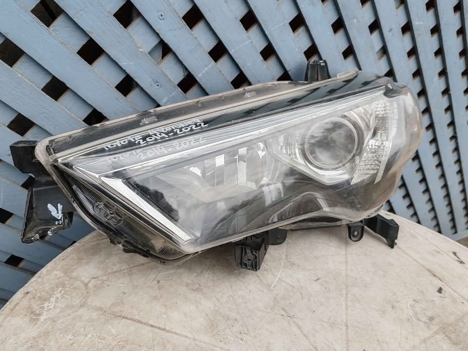 Óptico izquierdo Toyota 4runner 2014 - 2022 - Imagen 2