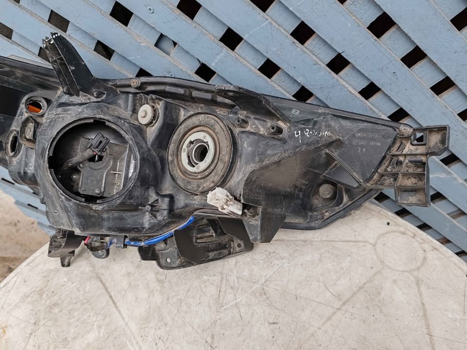 Óptico izquierdo Toyota 4runner 2014 - 2022 - Imagen 7