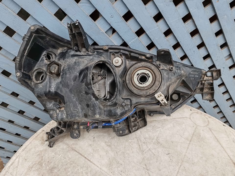 Óptico izquierdo Toyota 4runner 2014 - 2022 - Imagen 8