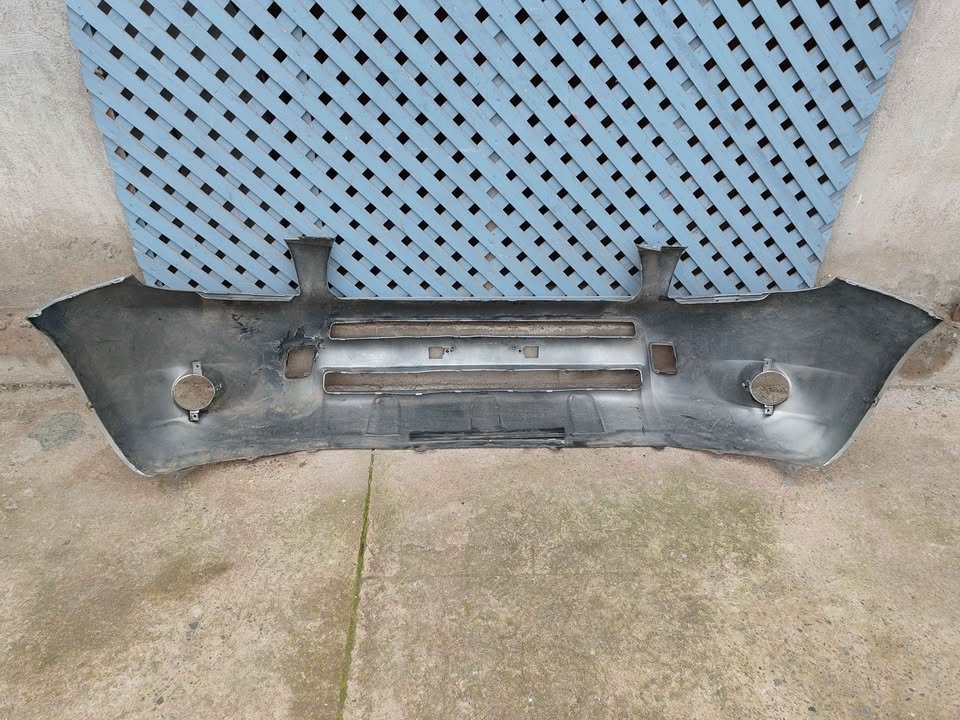 Parachoque delantero Toyota RAV4 2006 - 2008 - Imagen 10