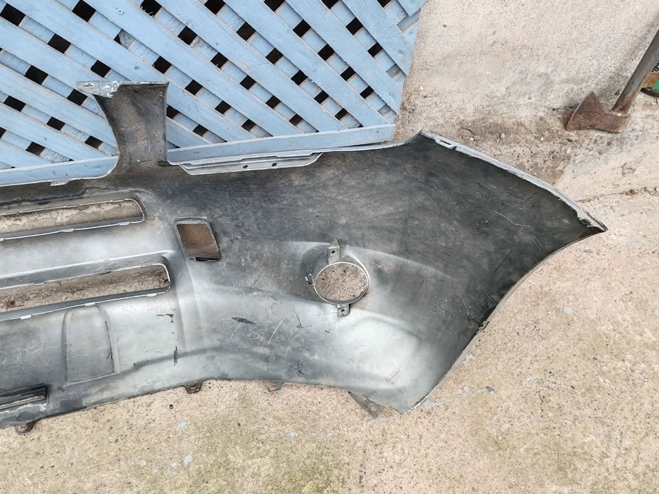 Parachoque delantero Toyota RAV4 2006 - 2008 - Imagen 7
