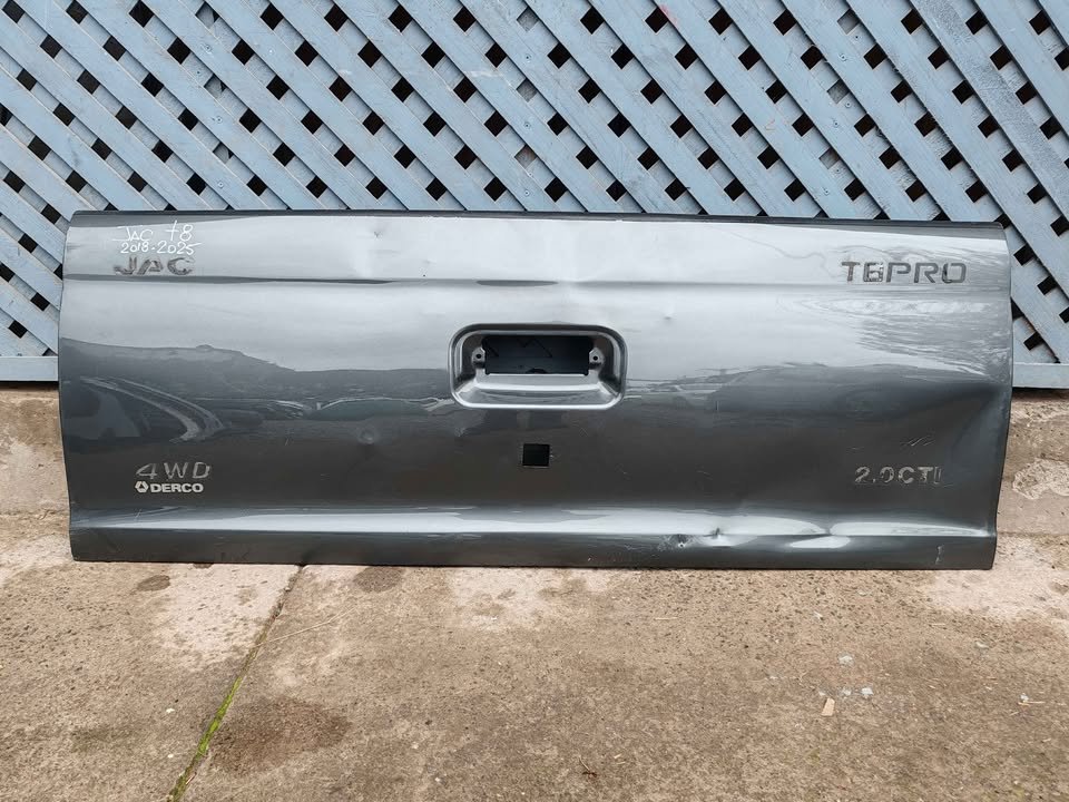 Portalón trasero JAC T8 2020 - 2026