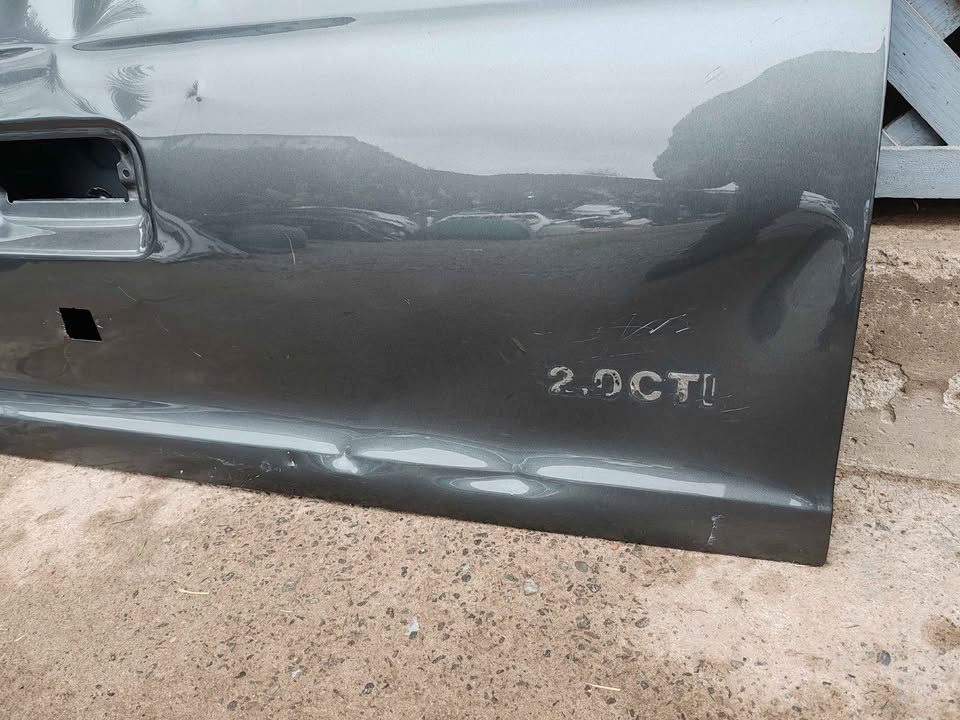 Portalón trasero JAC T8 2020 - 2026 - Imagen 4