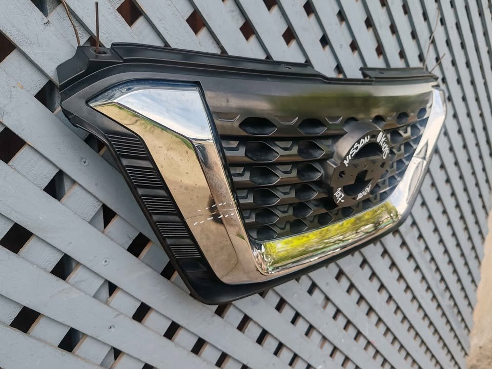 Máscara Nissan Kicks 2017 - 2021 - Imagen 3