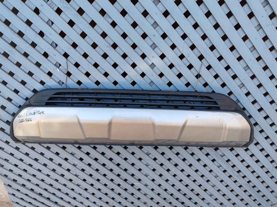 Moldura inferior de parachoque Peugeot Landtrek 2020 - 2026 - Imagen 2