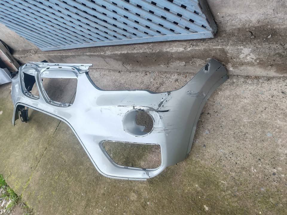 Parachoque delantero BMW X1 2016 - 2019 - Imagen 4