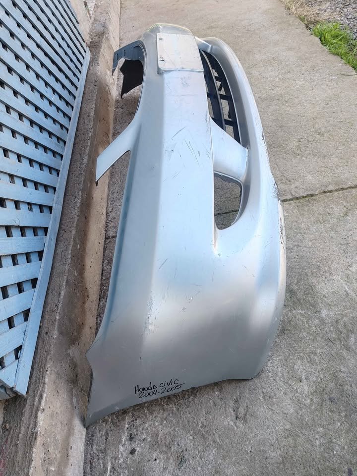 Parachoque delantero Honda Civic 2004 - 2005 - Imagen 3