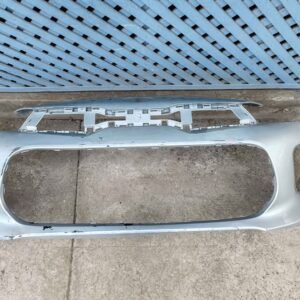 Parachoque delantero Kia Rio 4 2018 - 2020