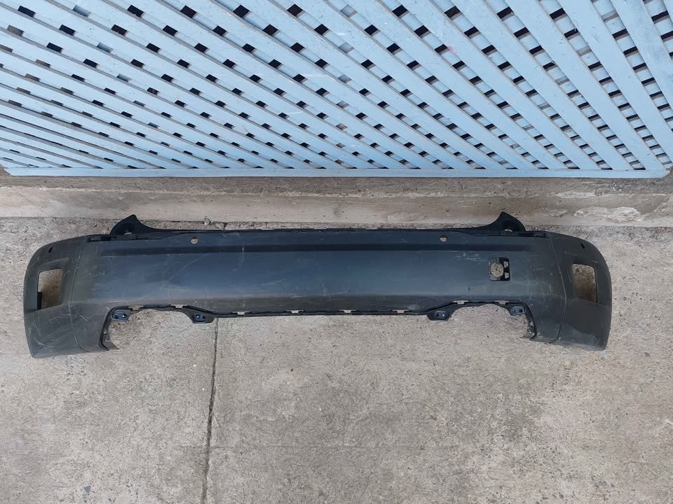Parachoque trasero Peugeot 2008 2020 - 2024
