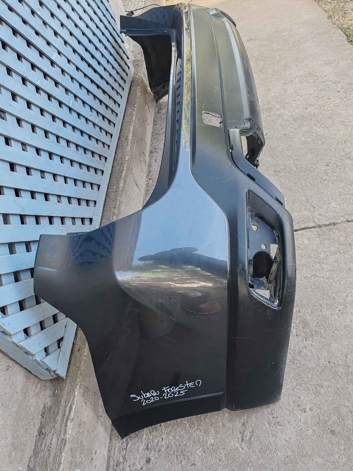Parachoque trasero Subaru Forester 2020 - 2025 - Imagen 3