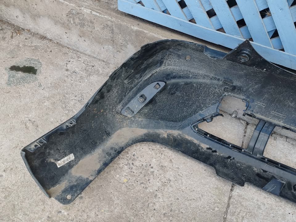 Parachoque trasero Toyota Corolla Cross 2021 - 2025 (III) - Imagen 8
