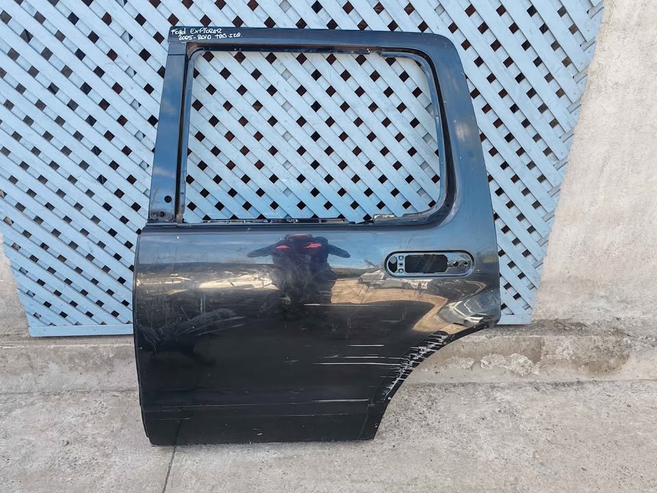 Puerta trasera izquierda Ford Explorer 2005 - 2010 - Imagen 2