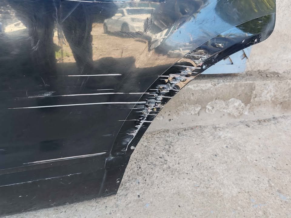 Puerta trasera izquierda Ford Explorer 2005 - 2010 - Imagen 4
