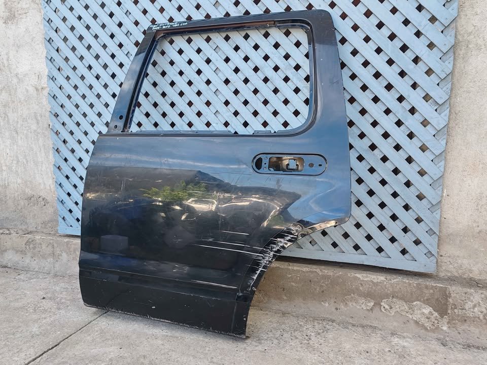 Puerta trasera izquierda Ford Explorer 2005 - 2010 - Imagen 5