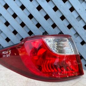 Foco trasero derecho Mazda 5 2011 - 2019