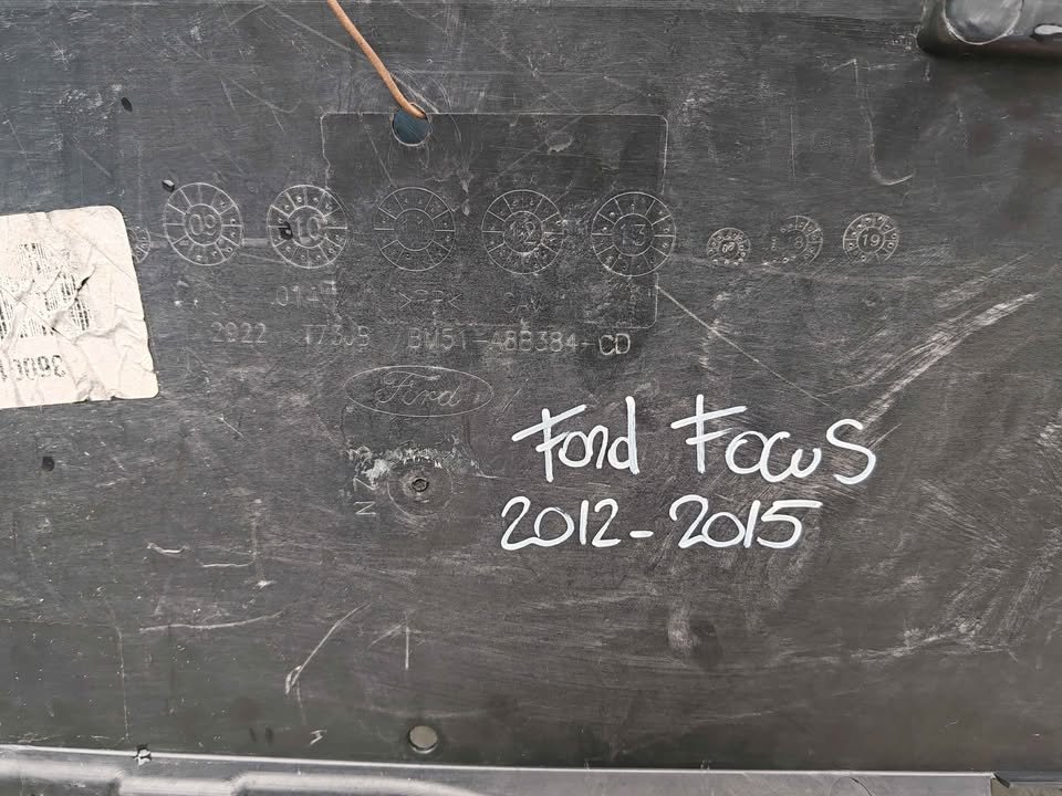 Cubre motor inferior Ford Focus 2012 - 2015 - Imagen 4