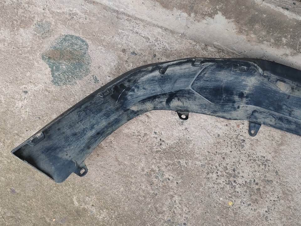 Mataperro o parachoque inferior delantero Toyota RAV4 2019 - 2024 (III) - Imagen 8