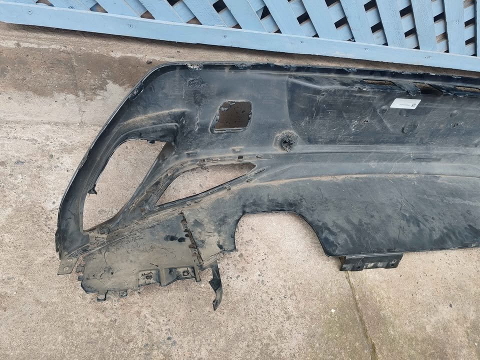 Moldura de parachoque trasero central Peugeot 308 2022 - 2026 - Imagen 7