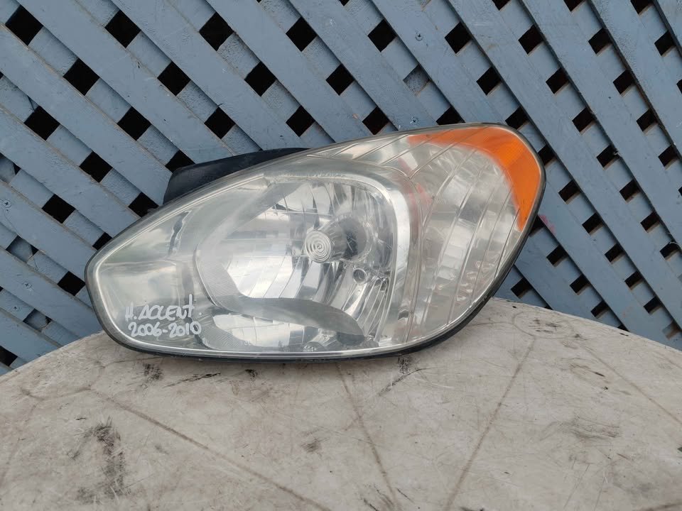 Óptico izquierdo Hyundai Accent 2006 - 2010