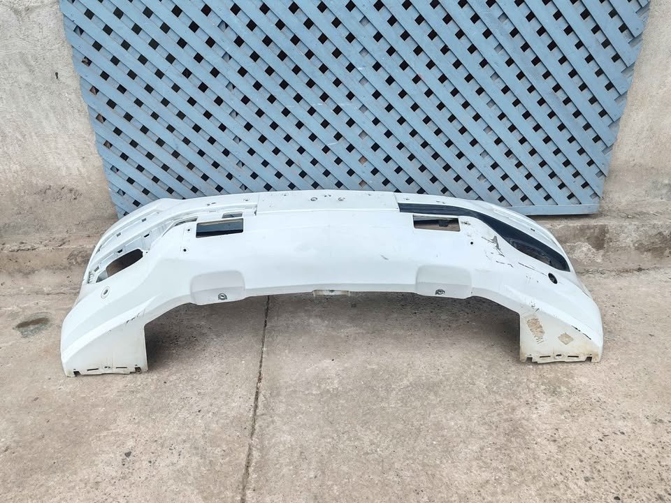 Parachoque delantero Chevrolet Colorado 2018 - 2020 - Imagen 2