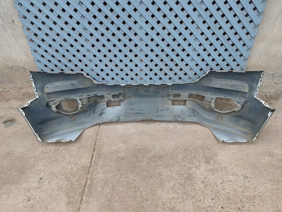 Parachoque delantero Chevrolet Colorado 2018 - 2020 - Imagen 9