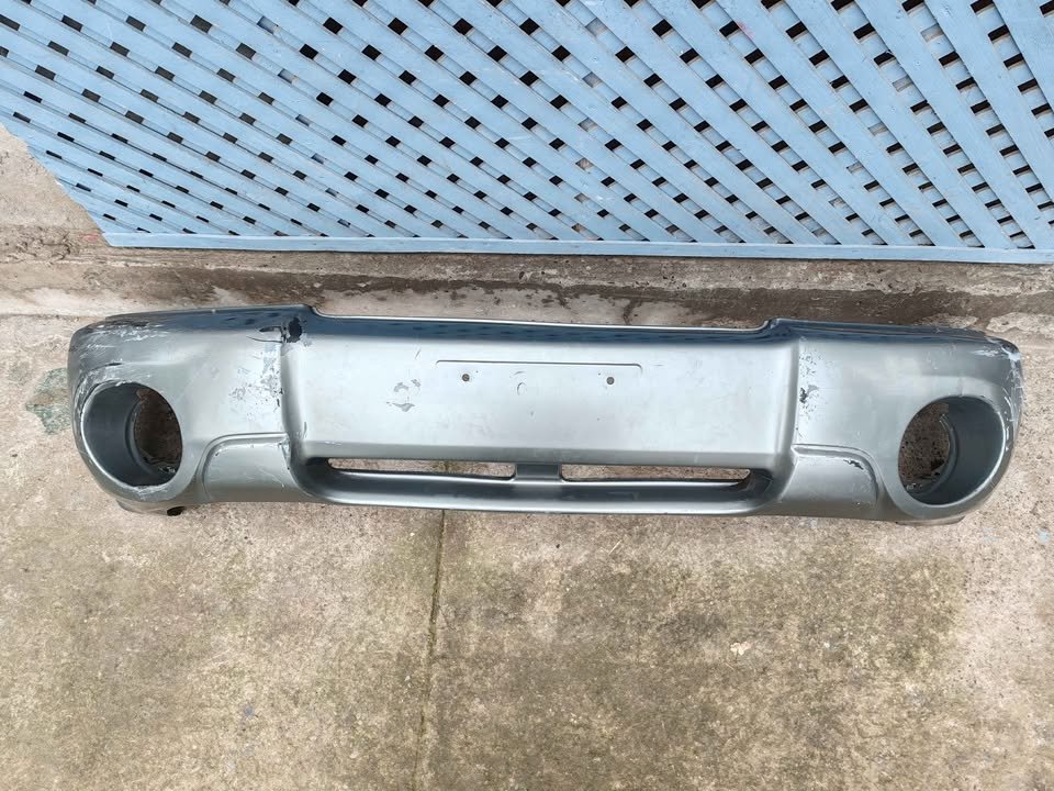 Parachoque delantero Subaru Forester 2003 - 2005