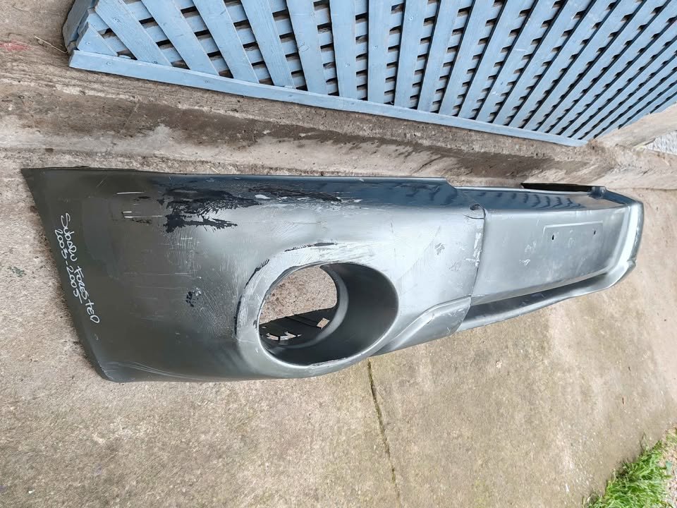 Parachoque delantero Subaru Forester 2003 - 2005 - Imagen 3