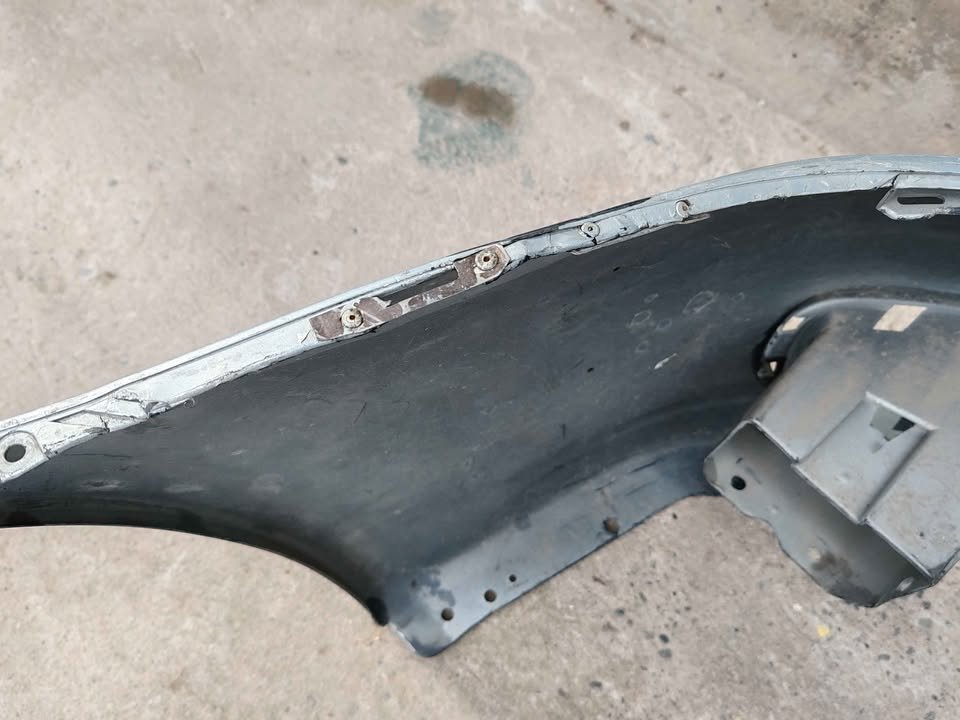 Parachoque delantero Subaru Legacy 2005 - 2007 - Imagen 8