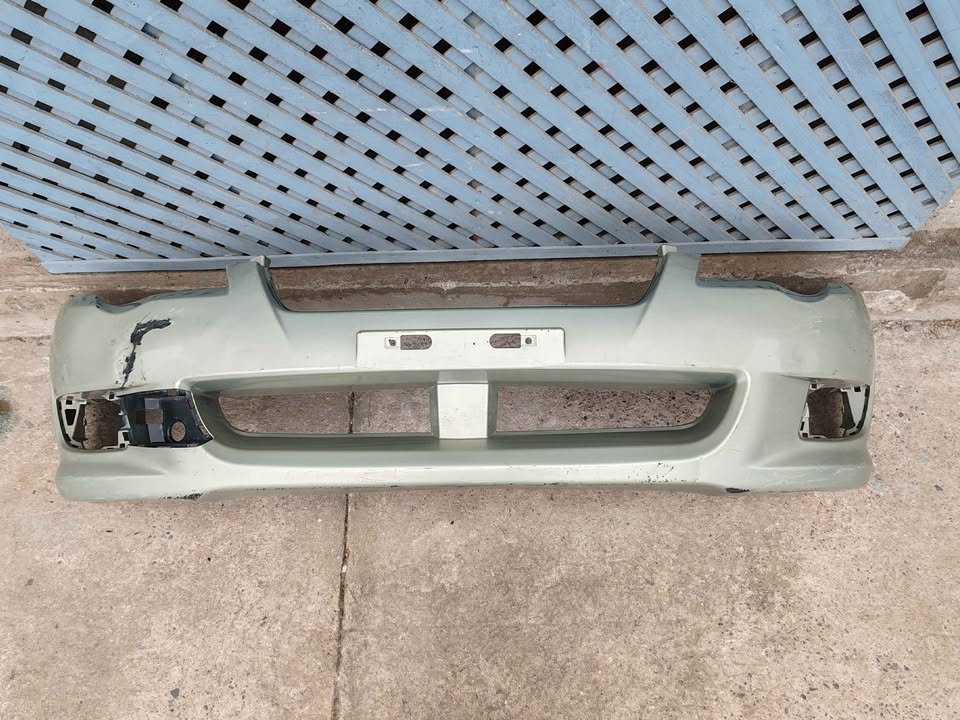 Parachoque delantero Subaru Legacy 2008 - 2009