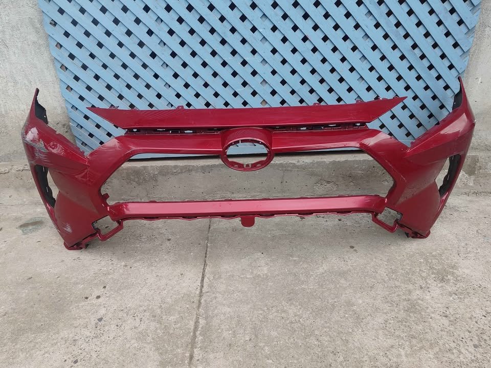 Parachoque delantero Toyota RAV 4 2019 - 2024