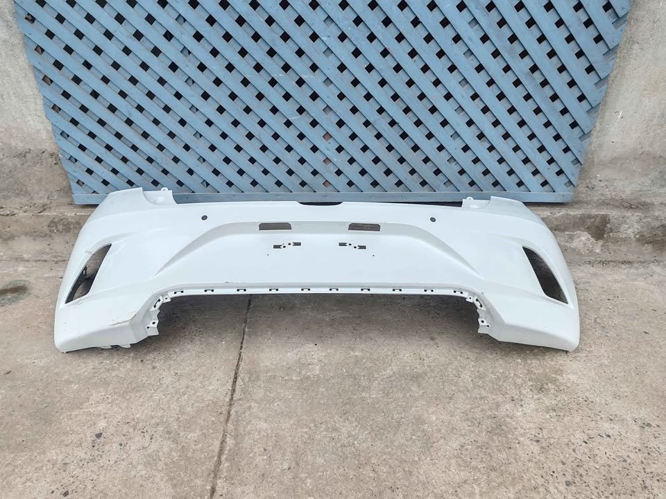 Parachoque trasero Hyundai Grand i10 HB 2021 - 2025 - Imagen 2