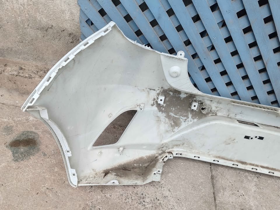 Parachoque trasero Hyundai Grand i10 HB 2021 - 2025 - Imagen 9