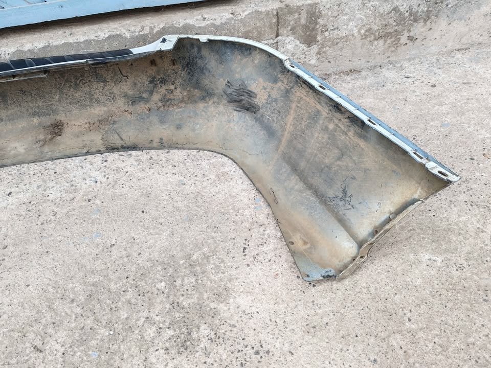 Parachoque trasero Hyundai H1 2007 - 2014 - Imagen 7