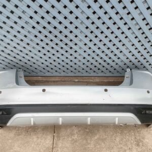 Parachoque trasero Nissan Versa 2020 - 2024